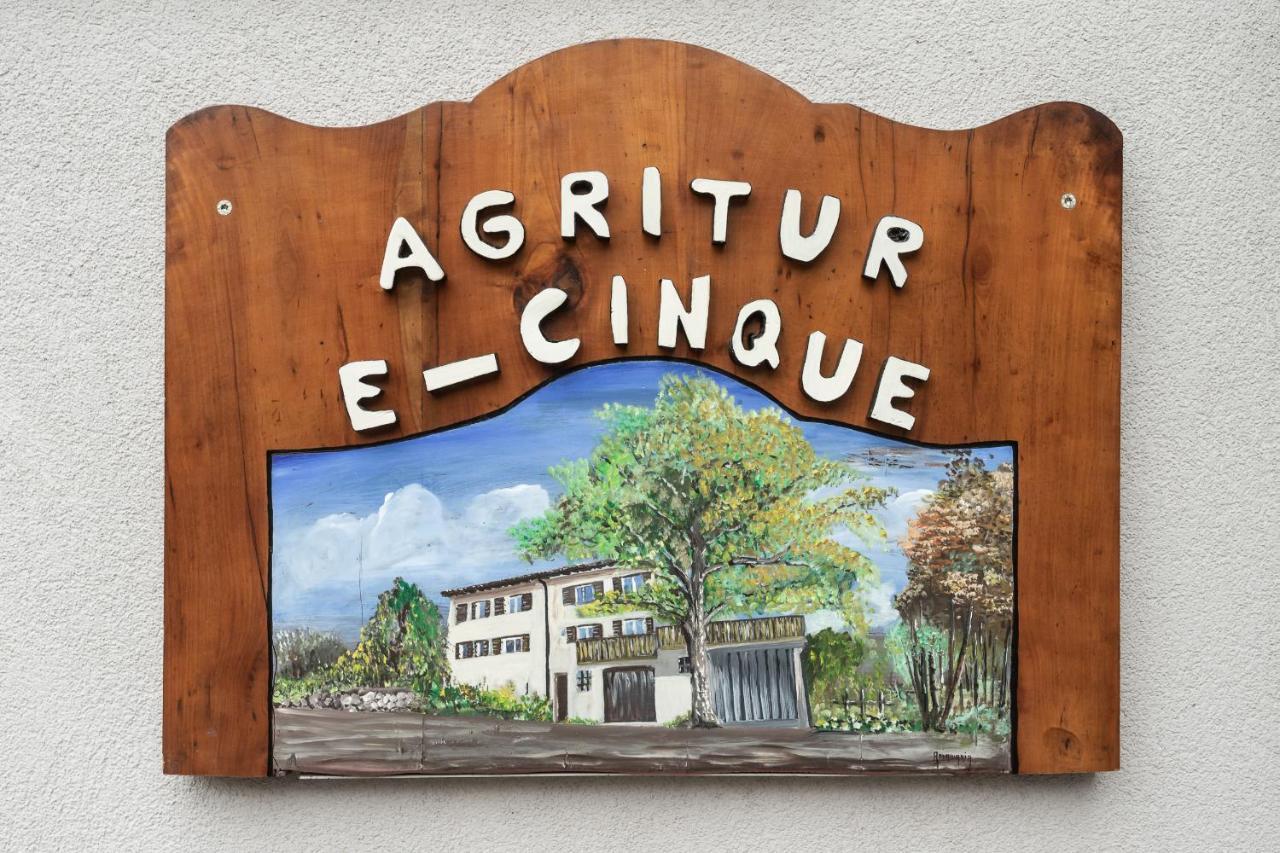 Agritur E-Cinque Βίλα Salorno Εξωτερικό φωτογραφία